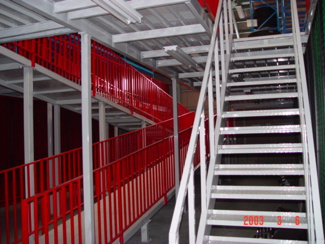 Sicherheitstür Mezzanine Fußbodenregal System Dritter Stock Für Toyota Auto Projekt